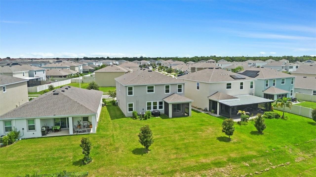 16980 Oval Rum Dr - Photo 6 of 50
