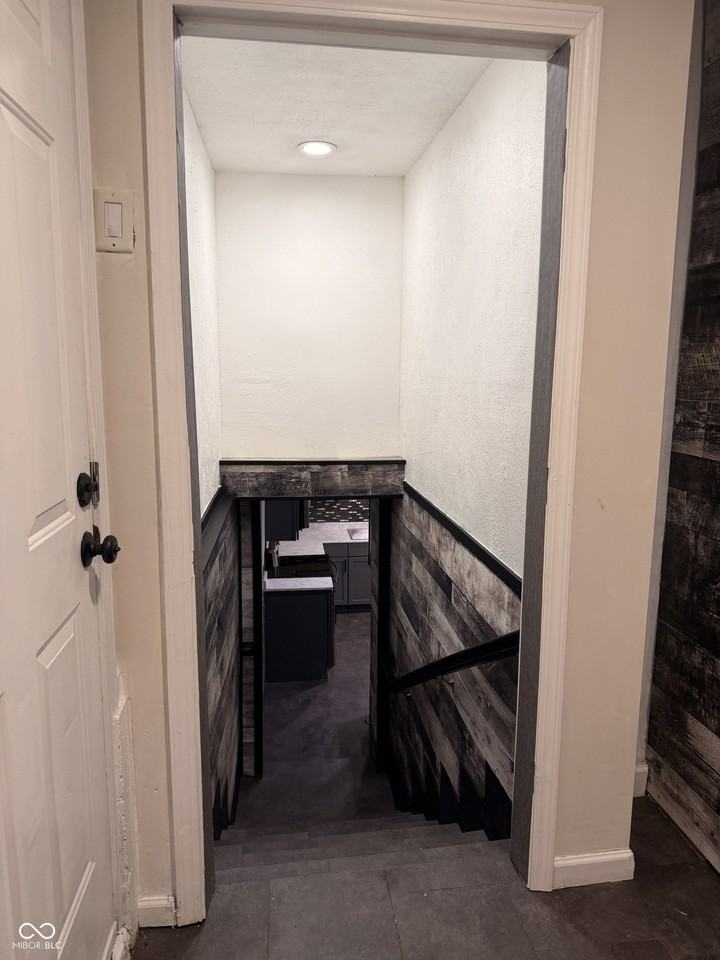 124 Bellefontaine St - Photo 6 of 25