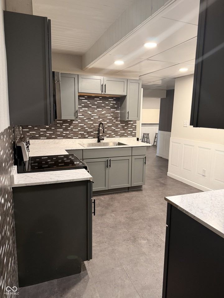 124 Bellefontaine St - Photo 7 of 25