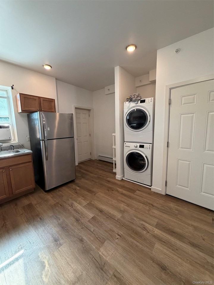 45A Lander St #2 - Photo 2 of 19