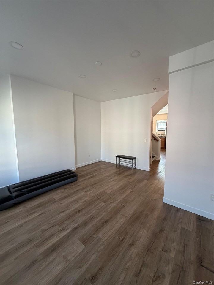 45A Lander St #2 - Photo 7 of 19