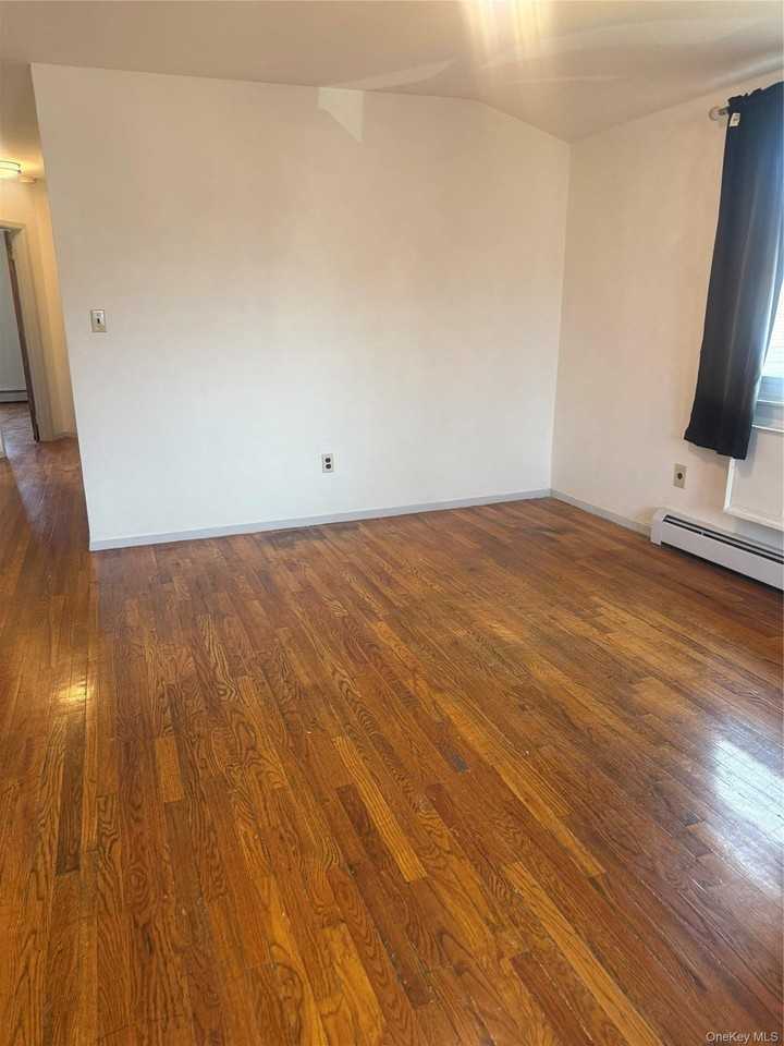 14487 176th St - Photo 4 of 16