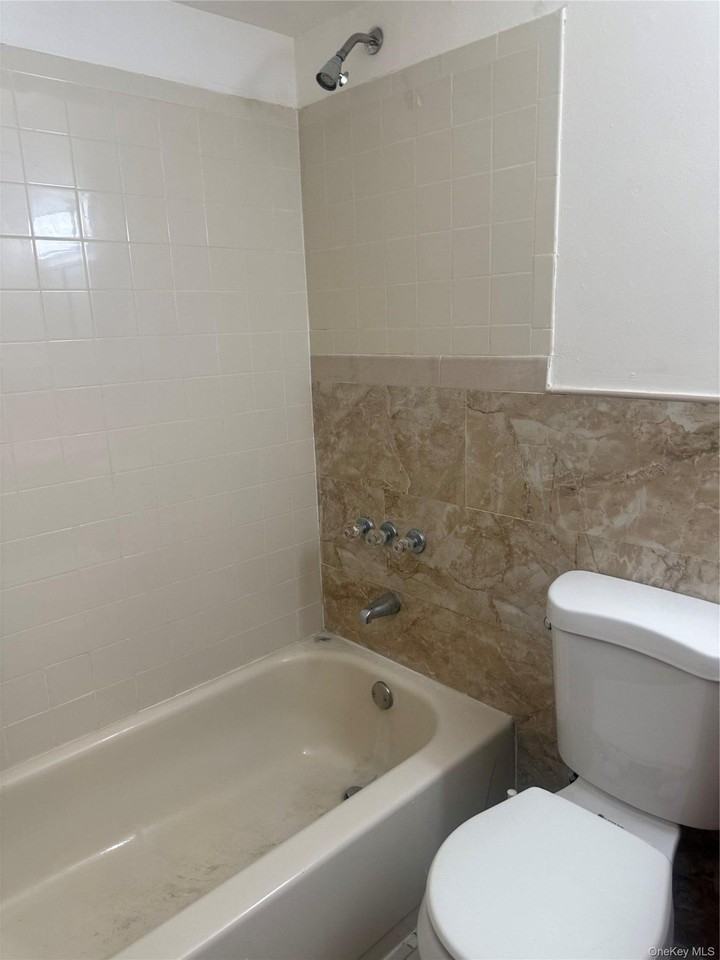 14487 176th St - Photo 7 of 16