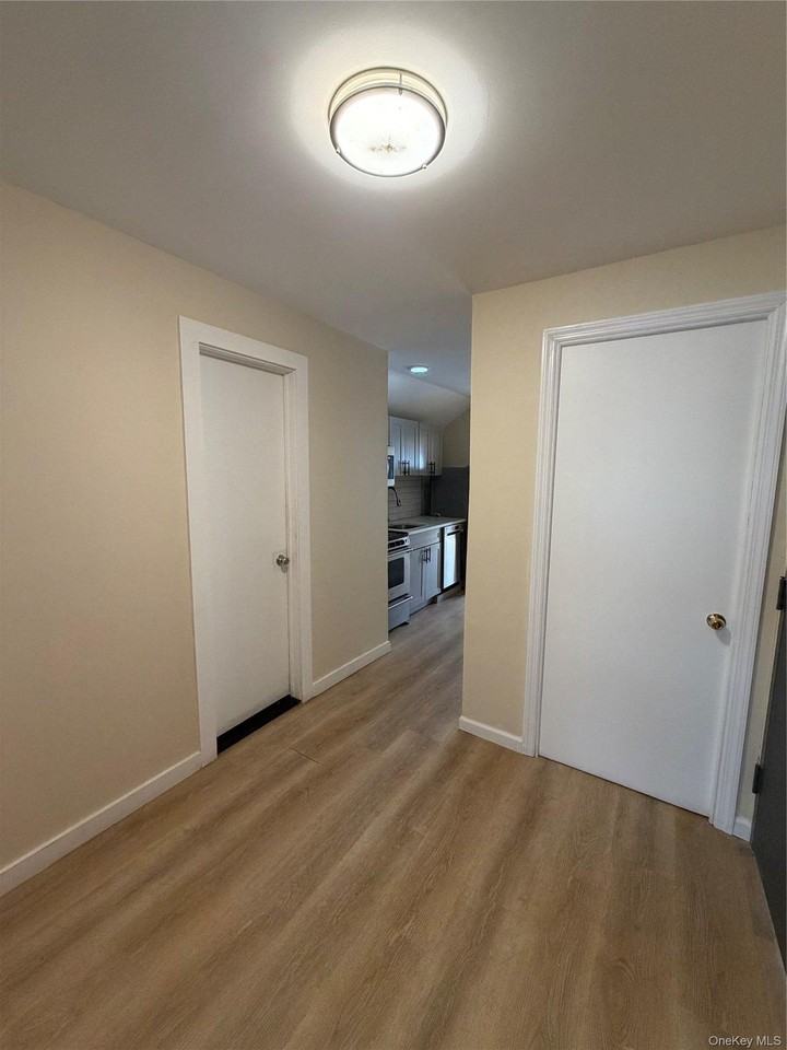 1420 114th St #3 - Photo 4 of 21