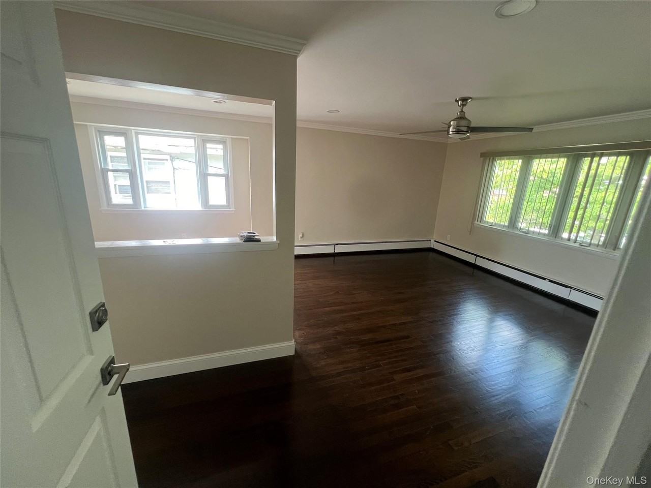 548 S 9th Ave #2 - Photo 2 of 9