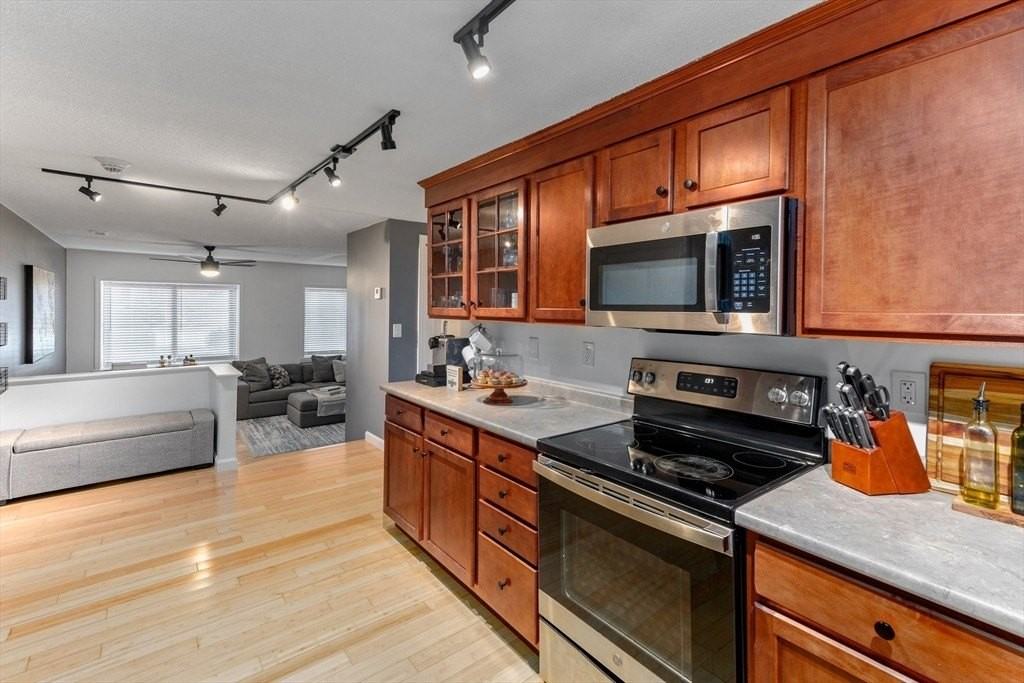 150 Rumford Ave #123 - Photo 6 of 20