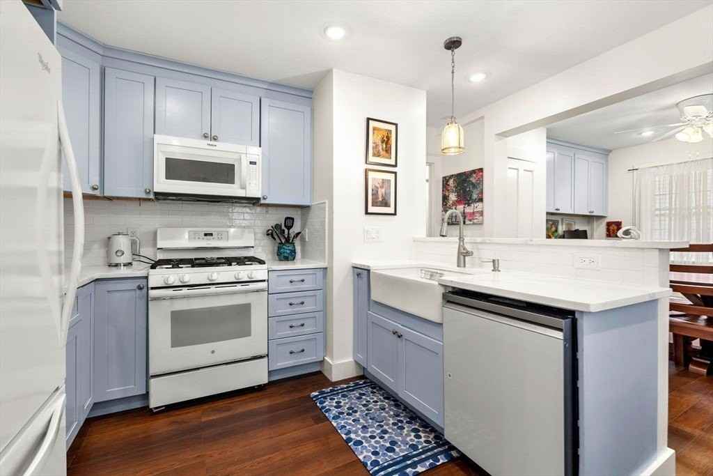 10 Daniels St #2 - Photo 7 of 25