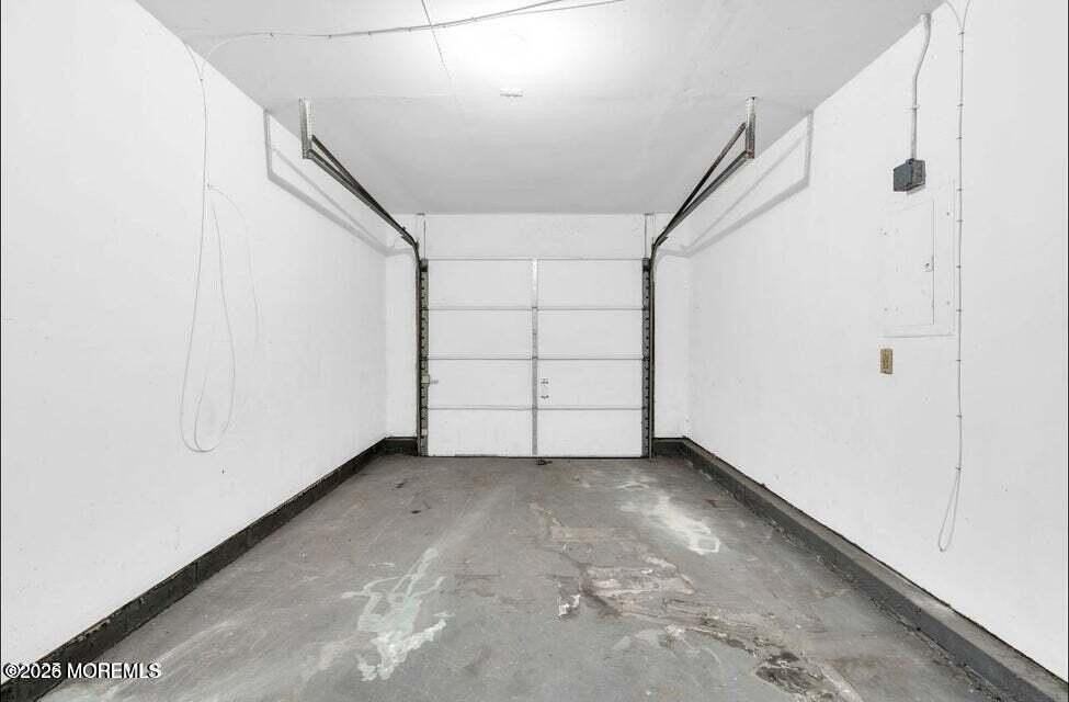 43 3rd St - Photo 5 of 22