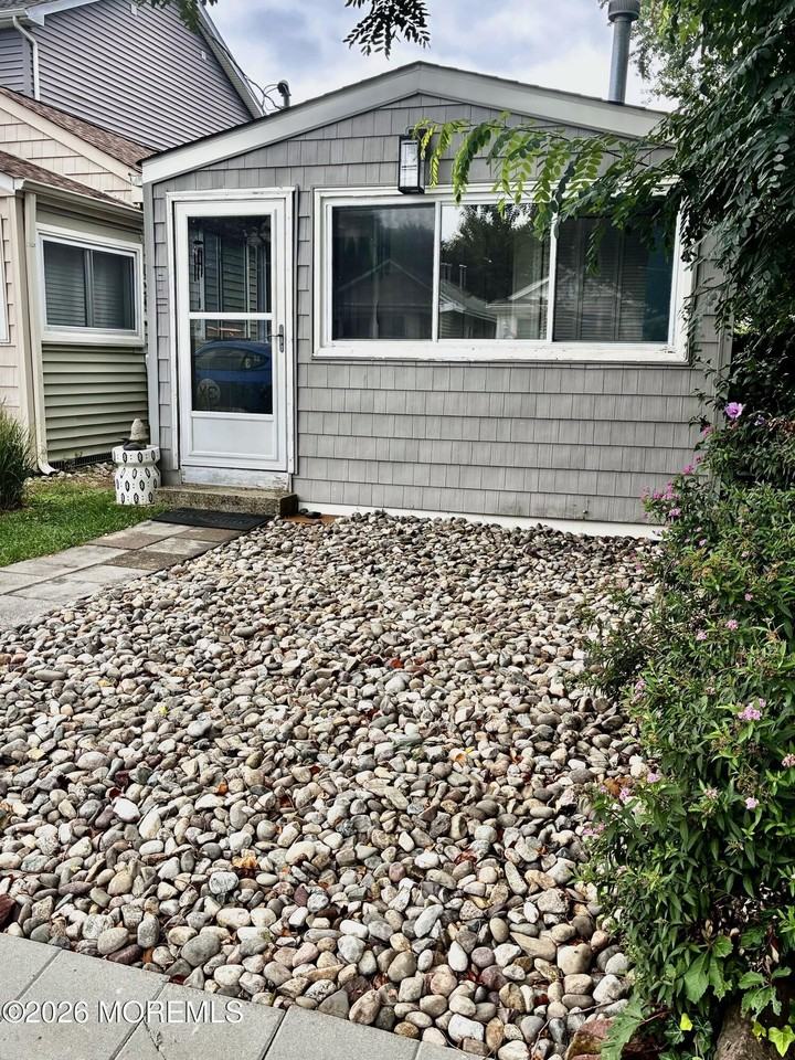 106 6th Ave - Photo 3 of 29