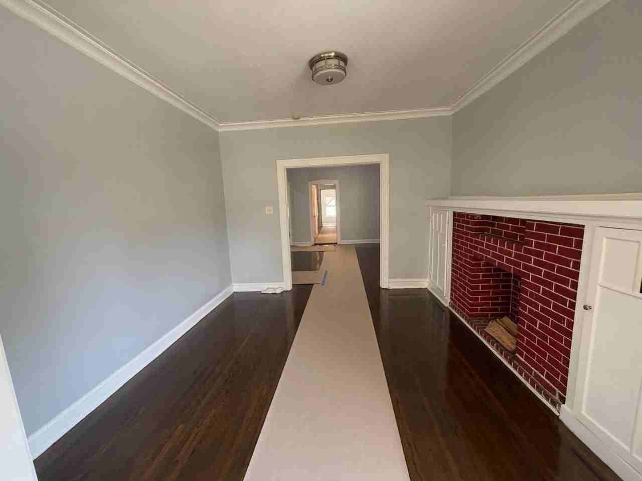 5947 S Justine St #1 - Photo 3 of 10