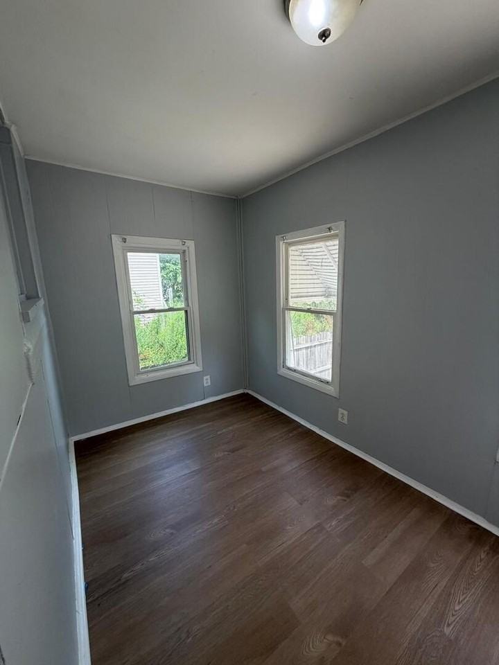 5947 S Justine St #1 - Photo 6 of 10