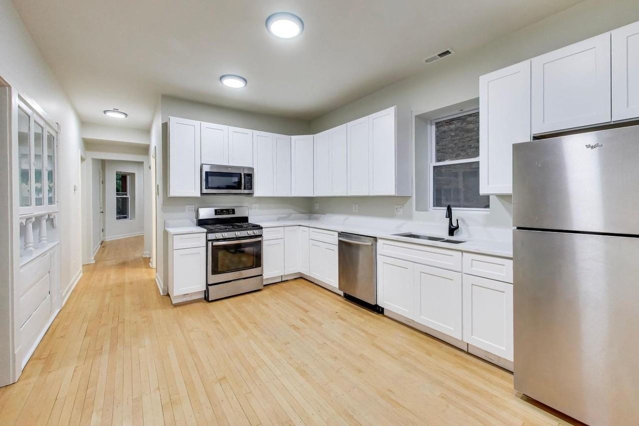 3080 N Davlin Ct #1 - Photo 5 of 10
