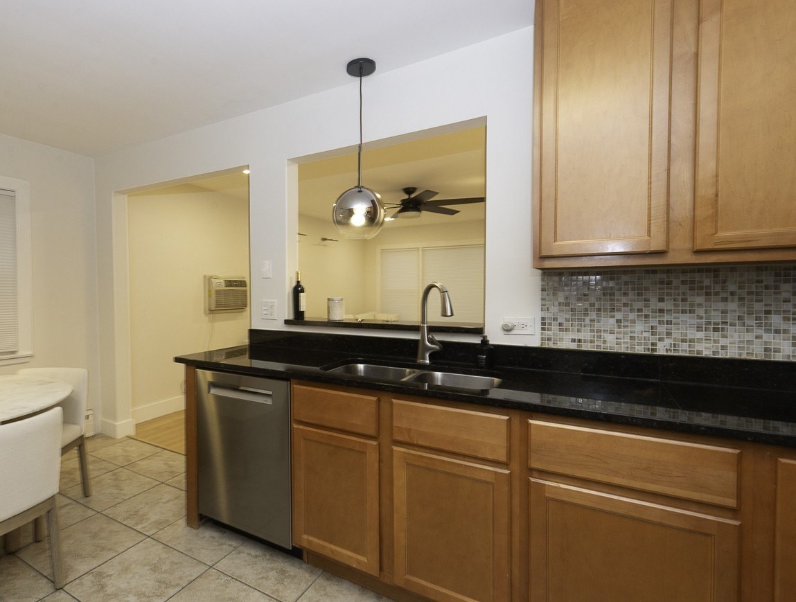 4030 N Mozart St #2N - Photo 7 of 15