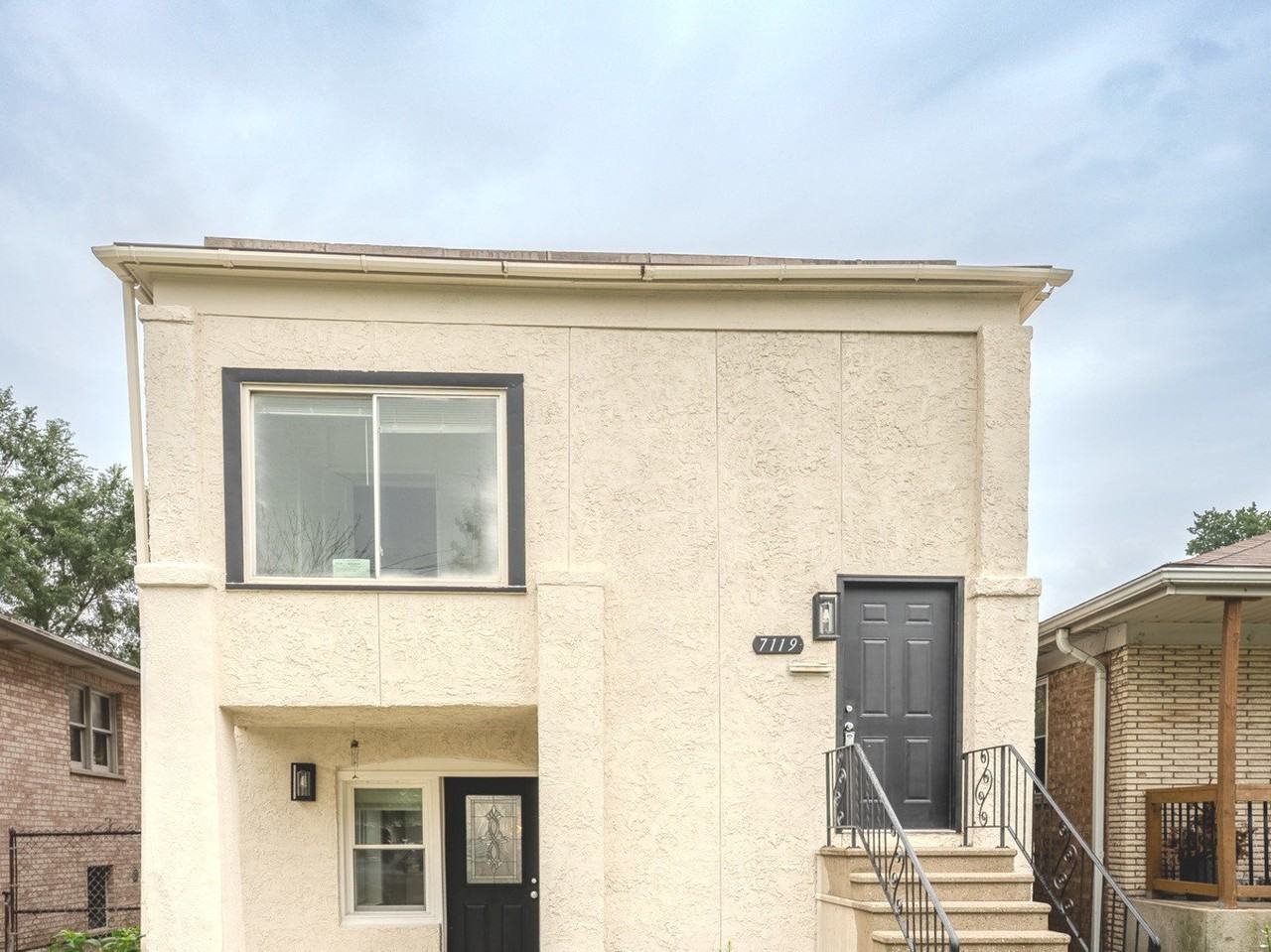 7119 40th St - Photo 2 of 24