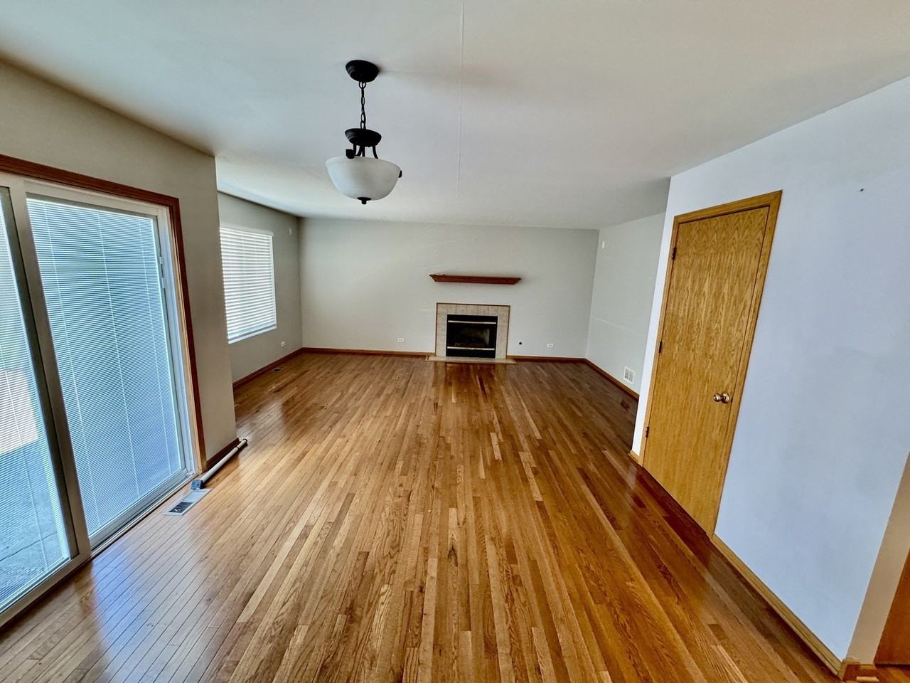 384 Horizon Ln - Photo 5 of 21