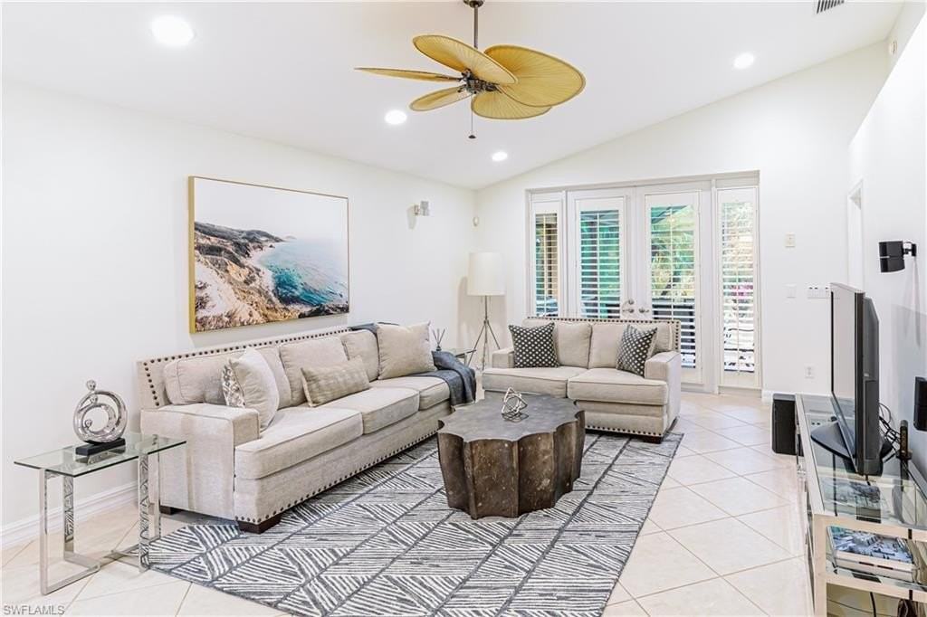 1376 Areca Cv - Photo 3 of 42