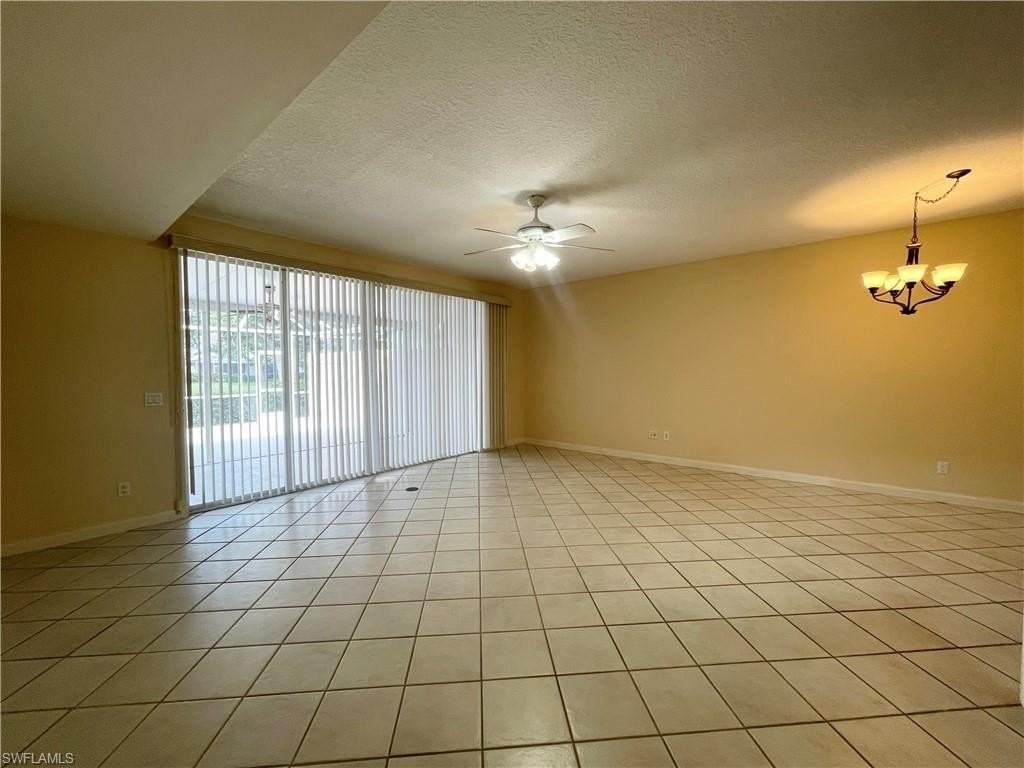 5325 Cove Cir - Photo 6 of 34
