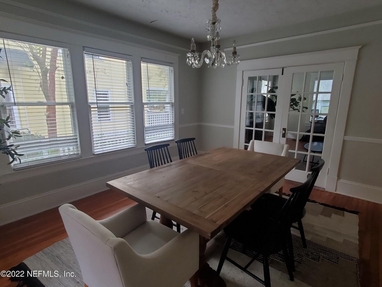 2846 Sydney St - Photo 7 of 38