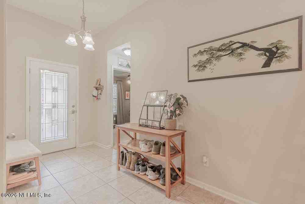 15816 Twin Creek Dr - Photo 6 of 41