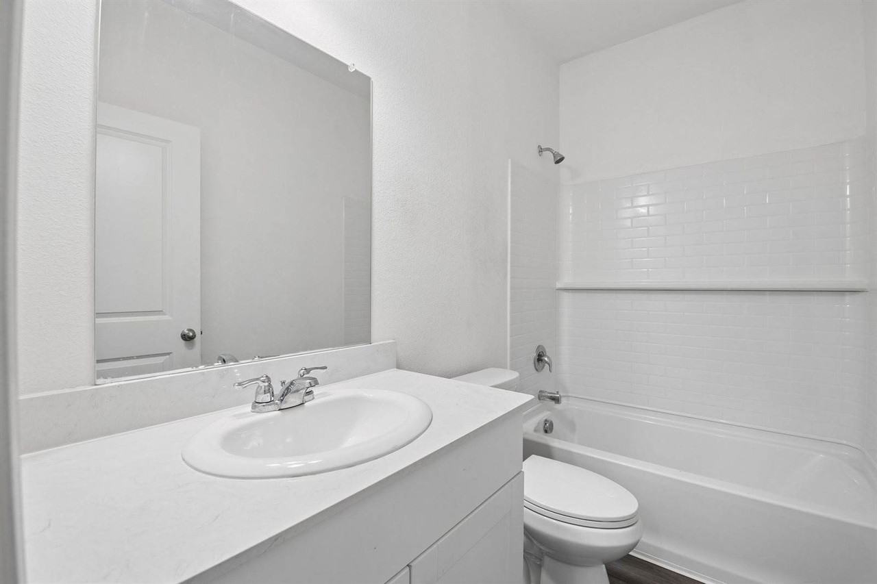 5612 Portlaw Ln - Photo 7 of 26
