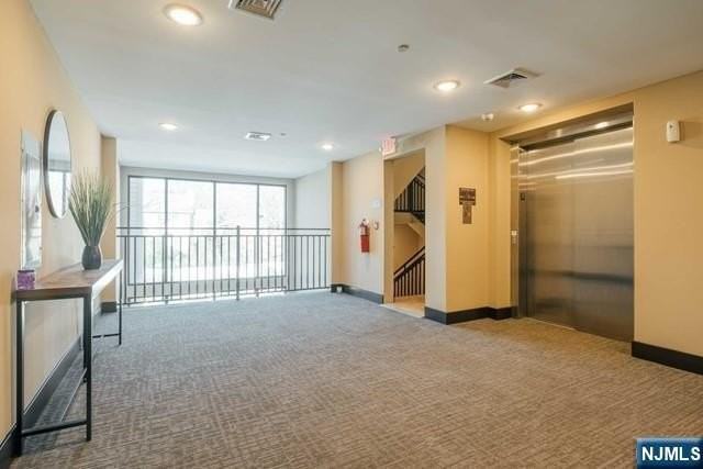 521 Livingston St #303 - Photo 4 of 6