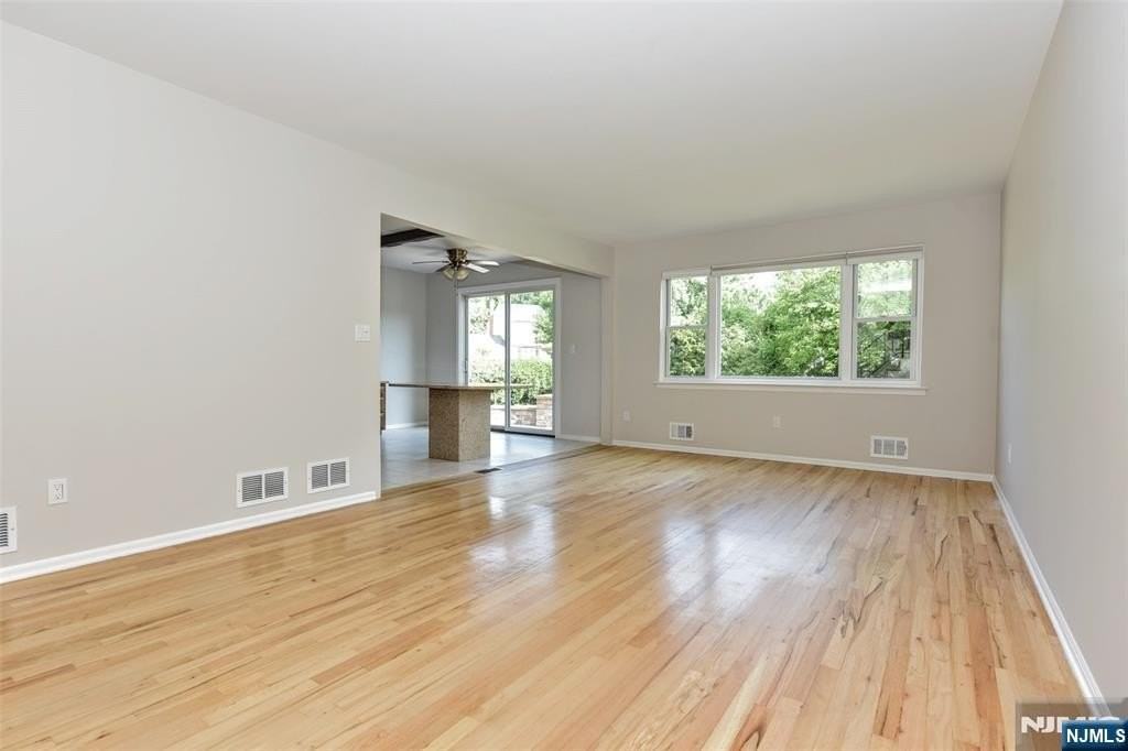 33 Millar Ct #A - Photo 6 of 33