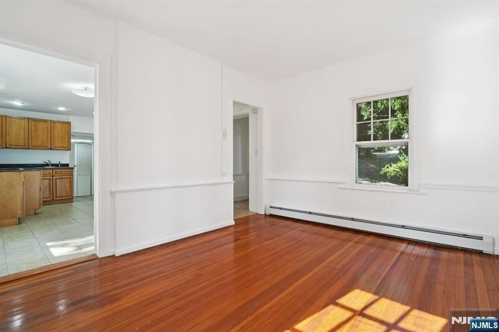 25 Prospect Ave - Photo 5 of 21