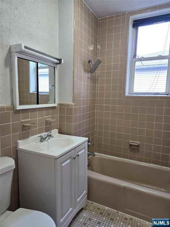 101105 Page Ave - Photo 2 of 7