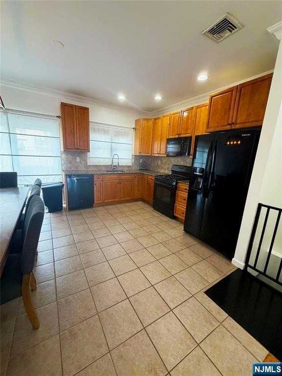 548 Palisade Ave #4 - Photo 2 of 15