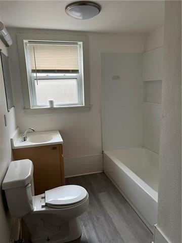 5484 Canal Blvd - Photo 7 of 10