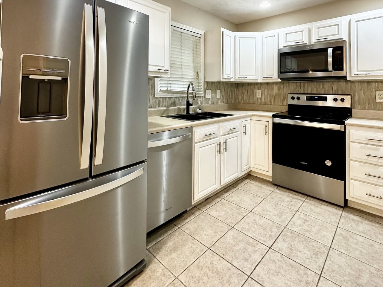 750 Erow Ave #1 - Photo 2 of 18