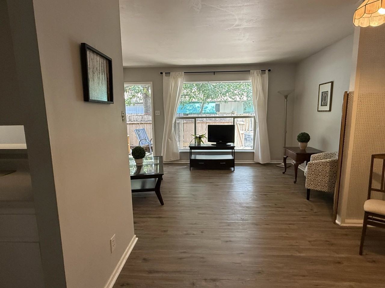 1912 Santa Clara St #4 - Photo 6 of 8