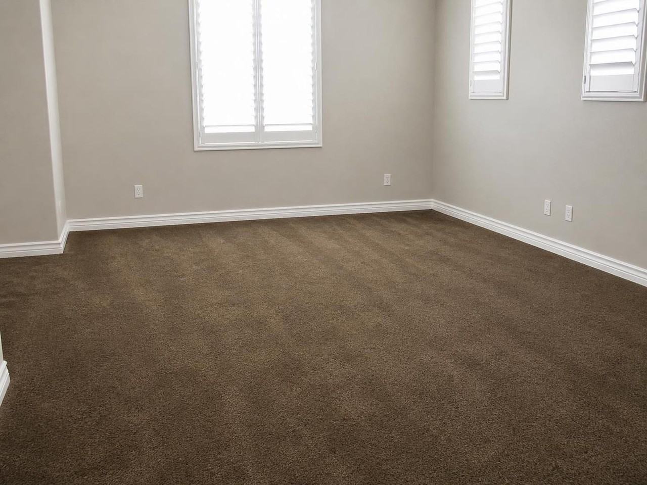 1611 Cajon Rd #1 - Photo 4 of 28
