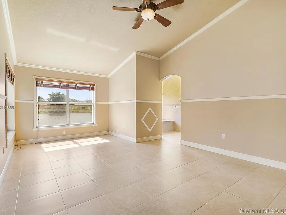13420 Sw 17th Ct - Photo 6 of 8