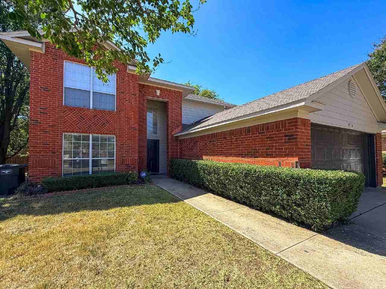 8516 Auburn Dr - Photo 2 of 38