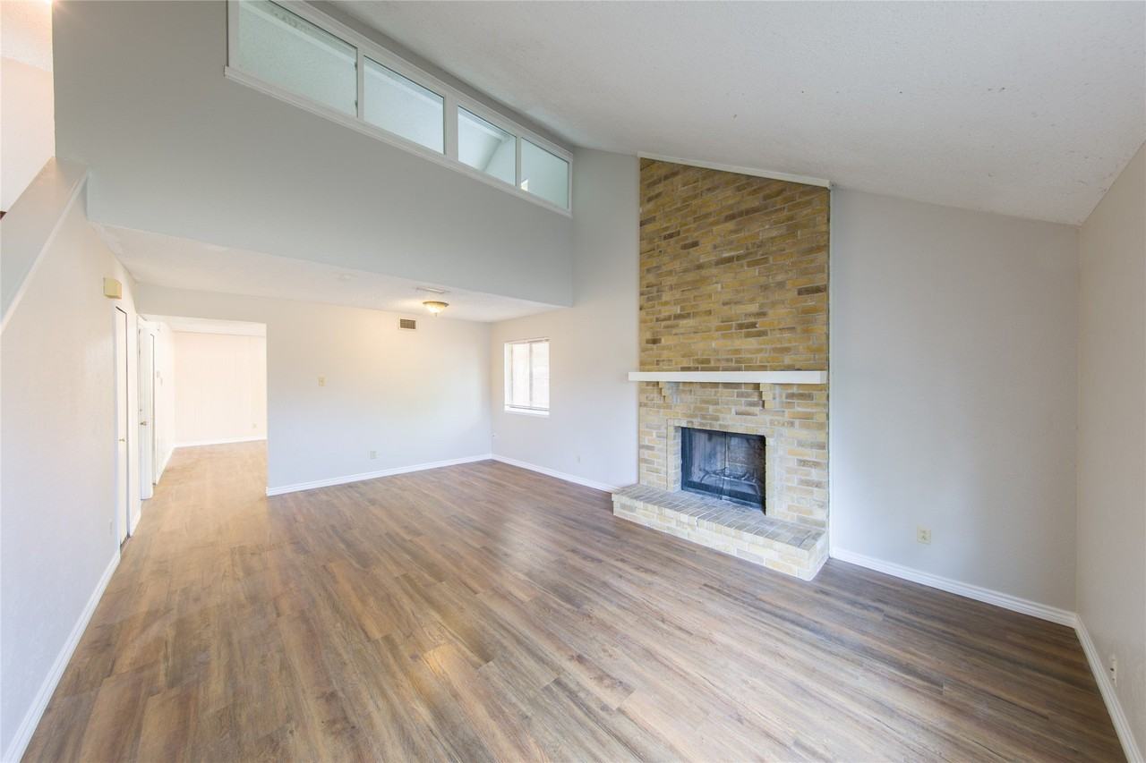 2814 Lancer Ln - Photo 7 of 26