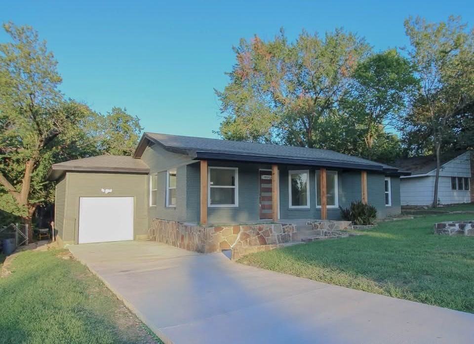 4809 S Ridge Ter - Photo 3 of 21