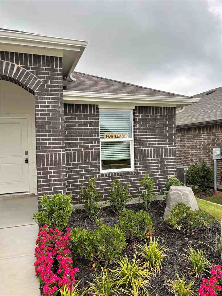 1612 Tin Roof Rd - Photo 3 of 18