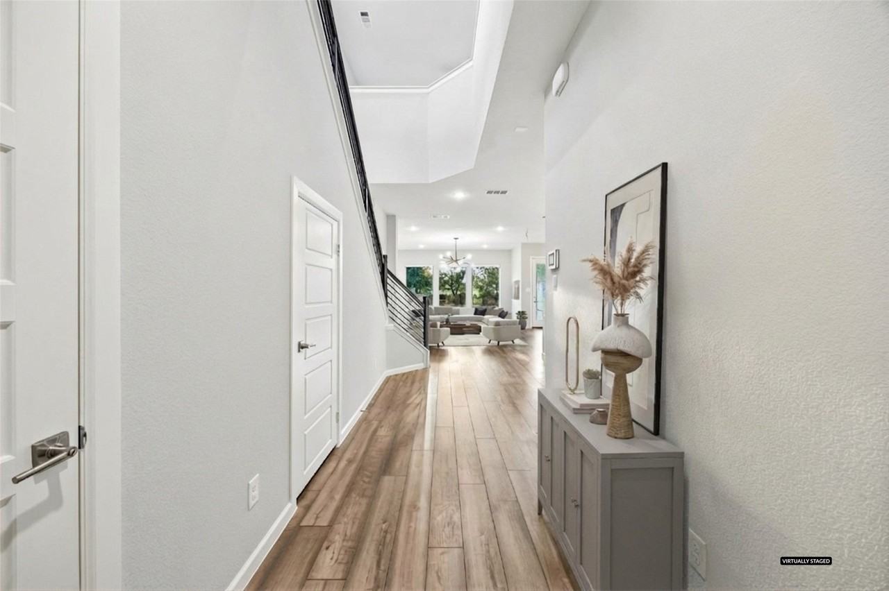 6707 Verandah Way - Photo 6 of 40