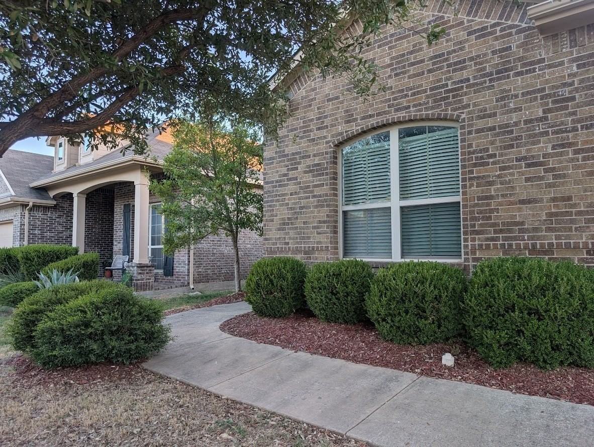 5933 Comanche Peak Dr - Photo 2 of 40