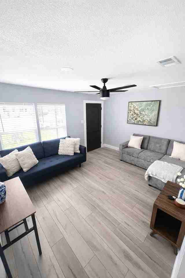 228 Harrison Ln - Photo 3 of 13