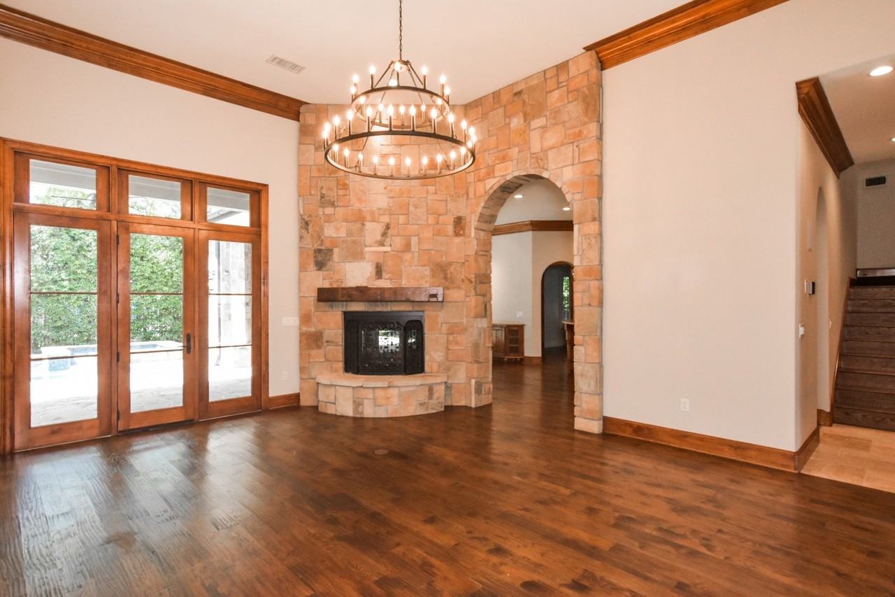 11845 Verona Ct - Photo 6 of 31