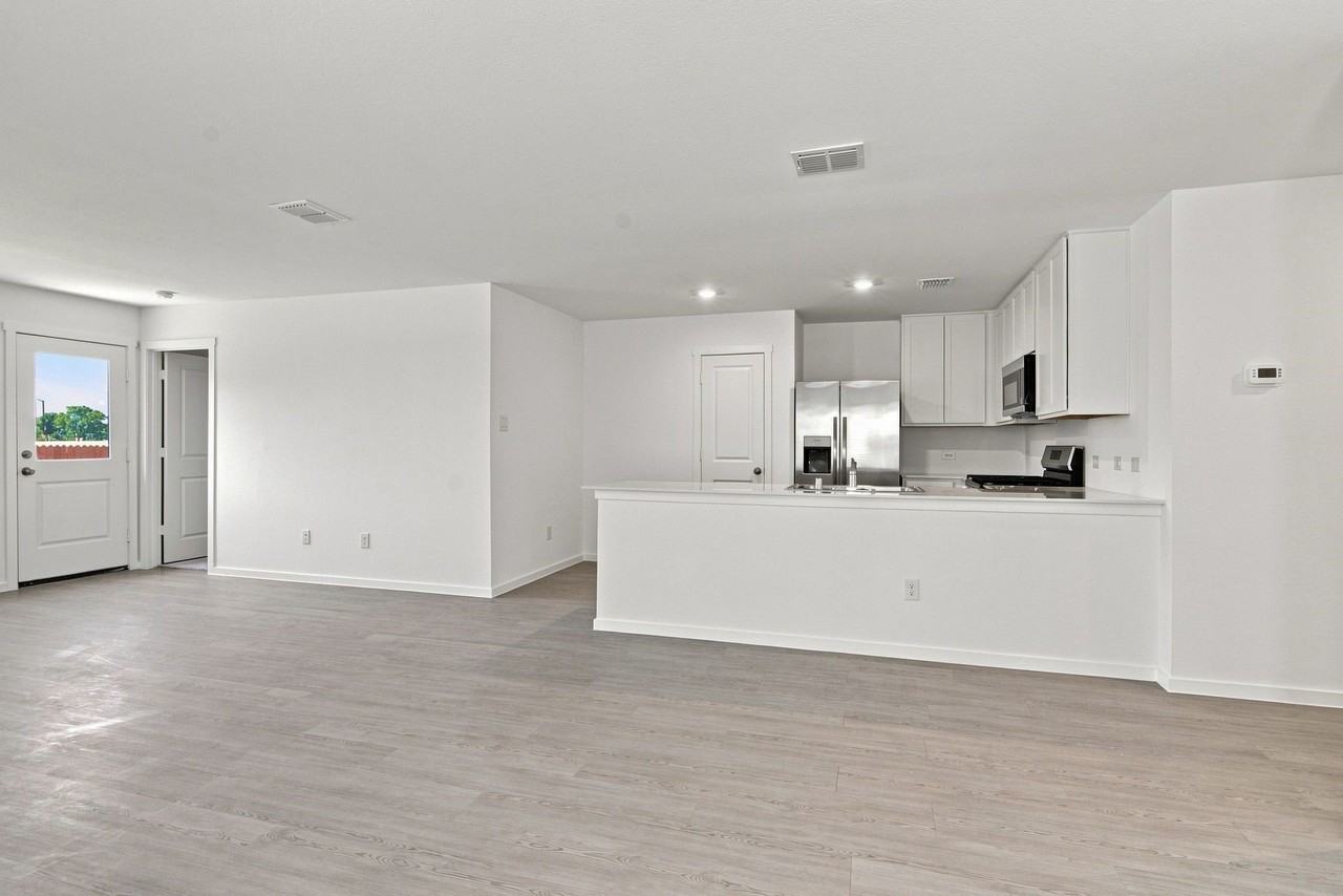 4009 Dublin Ridge Dr - Photo 5 of 25