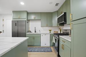 featured image of 1513 Japonica Ln