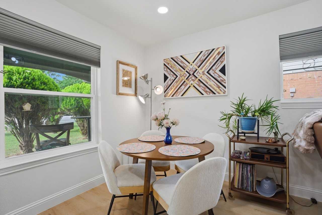 1513 Japonica Ln - Photo 7 of 28