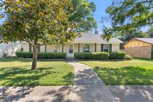 featured image of 4765 Stallcup Dr