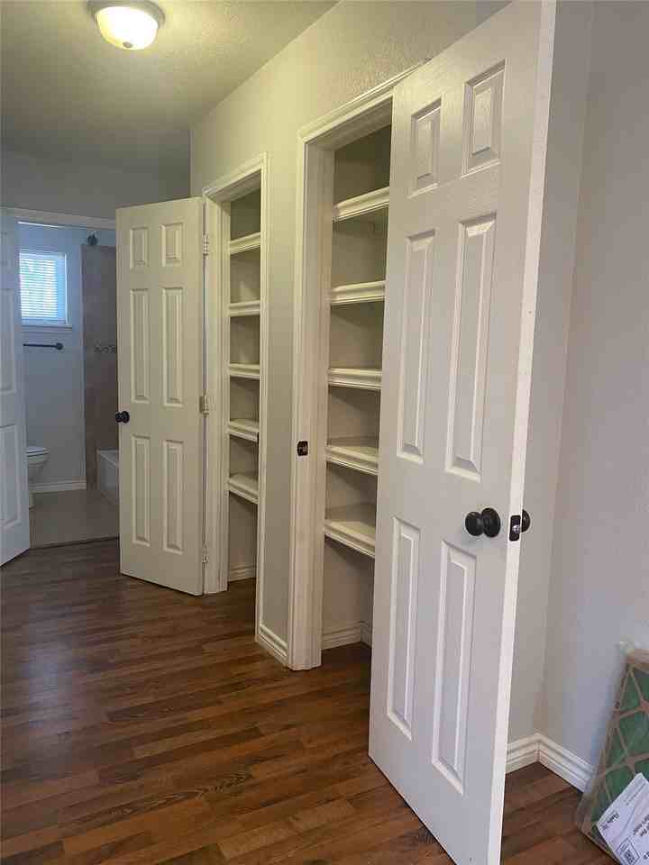 308 Case St - Photo 6 of 15