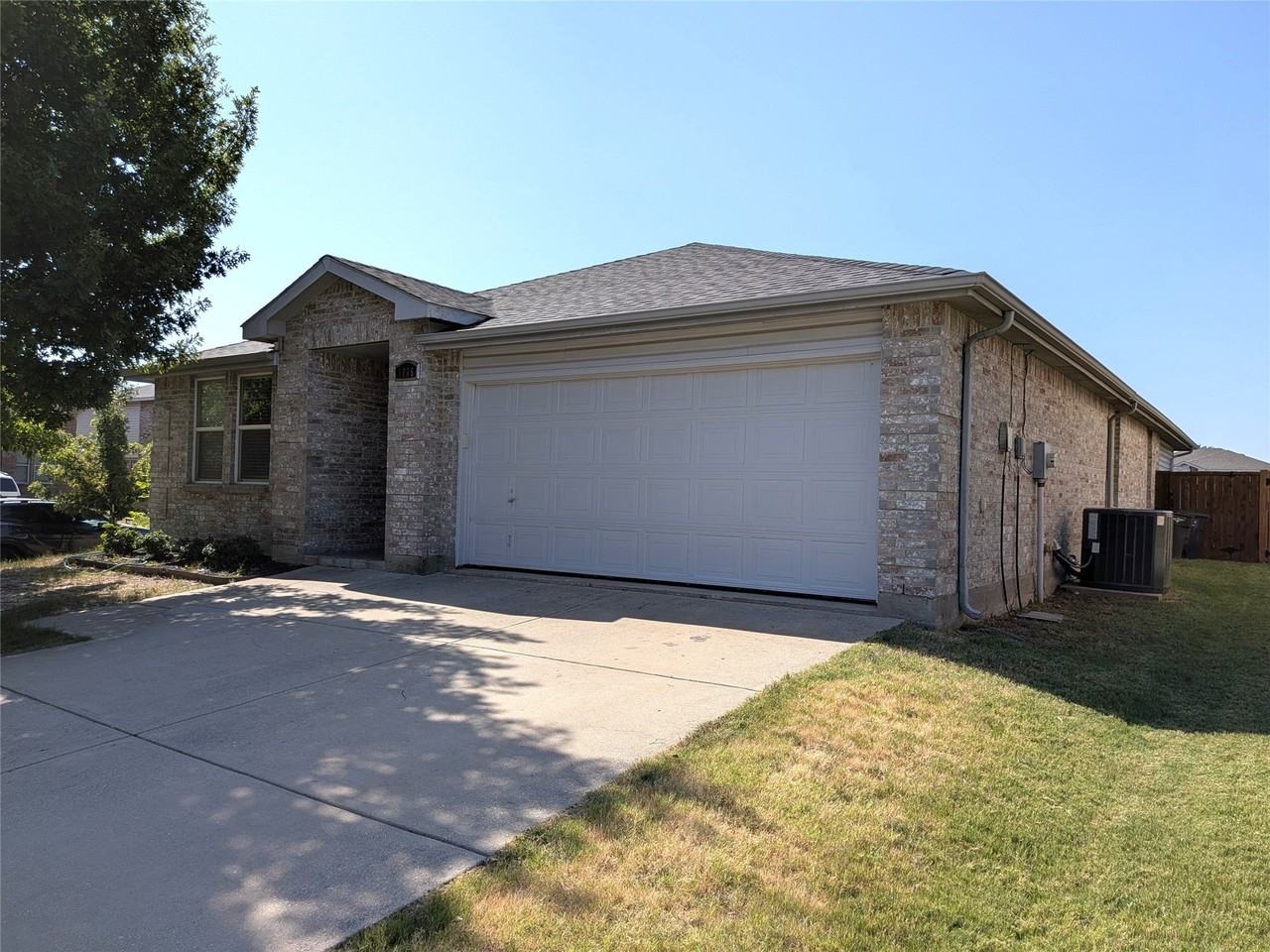 1736 Carolina Ridge Way - Photo 3 of 33