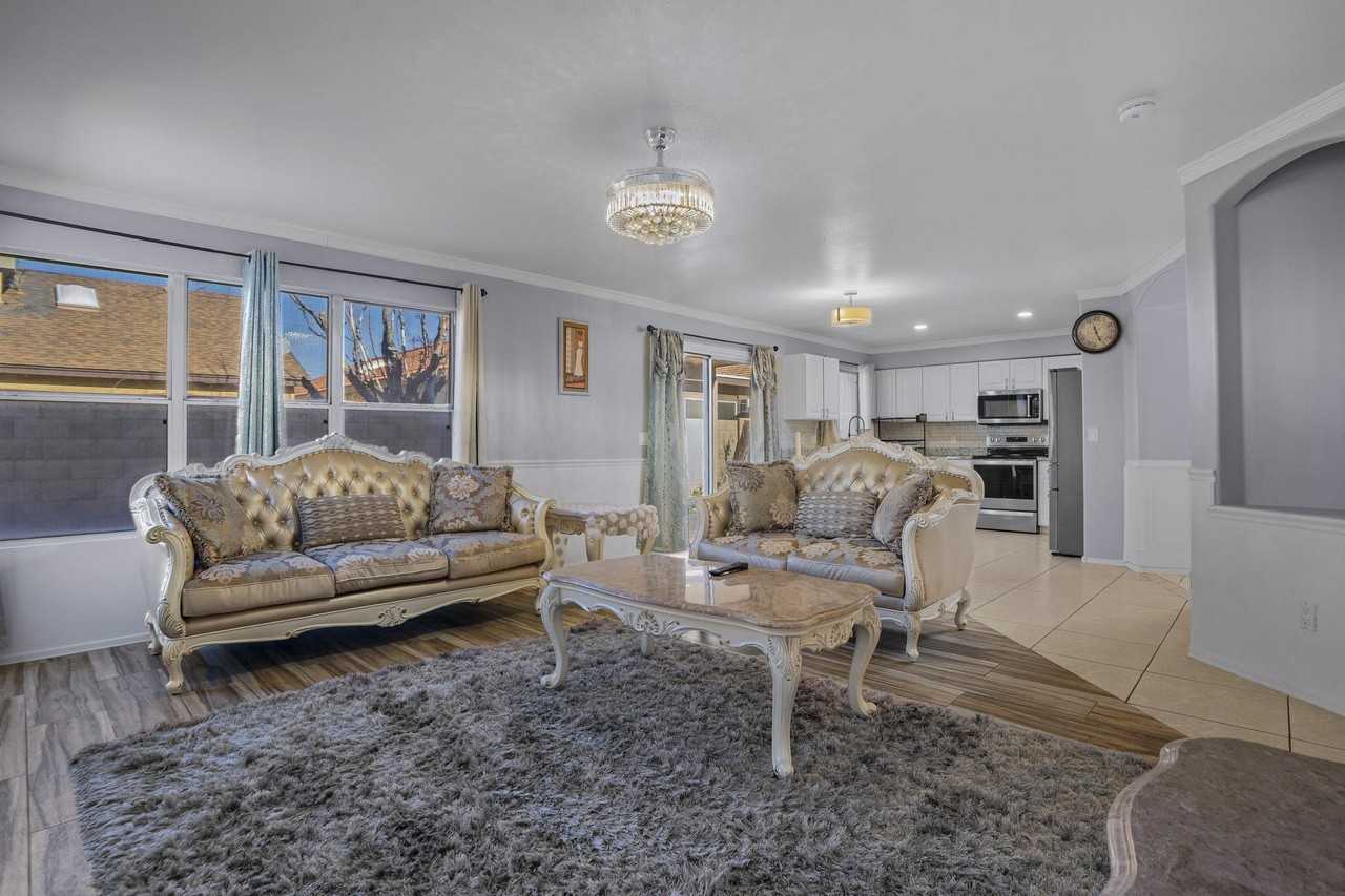 N Stapley Dr - Photo 6 of 8