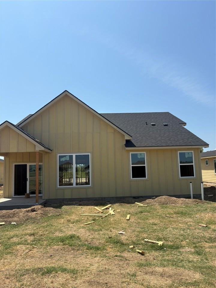 133 Walker Ln - Photo 2 of 2
